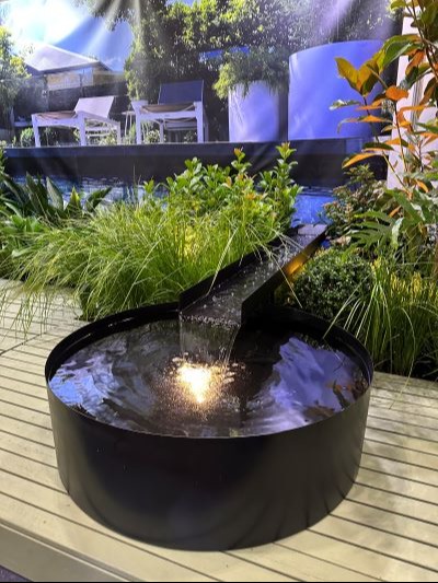 Stainless Pond Round and Channel 