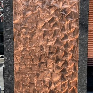 Water Wall – Shiny Abstract