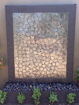 Water Wall – Black Abstract